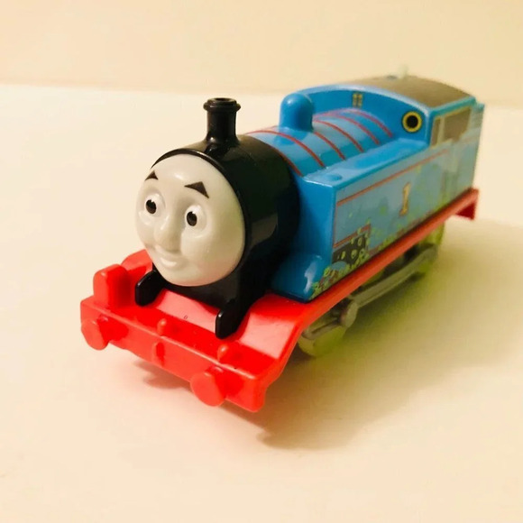 2013 Thomas the Train Trackmaster  Engine Motorized - Picture 10 of 12